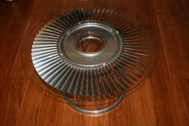 Rolls Royce Fan Blade table large2